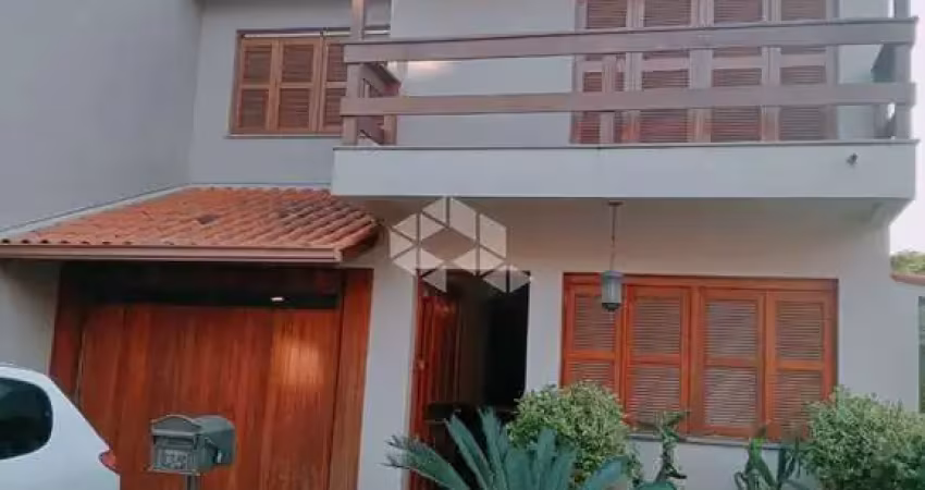 Casa em condomínio fechado com 4 quartos à venda na Avenida Orleaes, 105, Guarujá, Porto Alegre