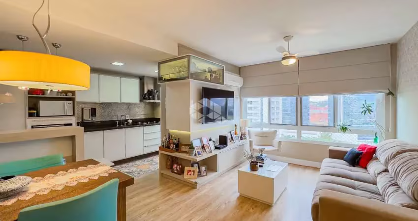 Apartamento 2 dorm com 1 vaga de garagem no bairro petrópolis