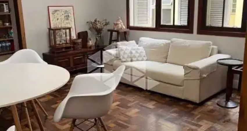 Apartamento à venda com 03 dormitórios, sendo 01 suíte na rua santos neto no bairro petrópolis em porto alegre / rs.