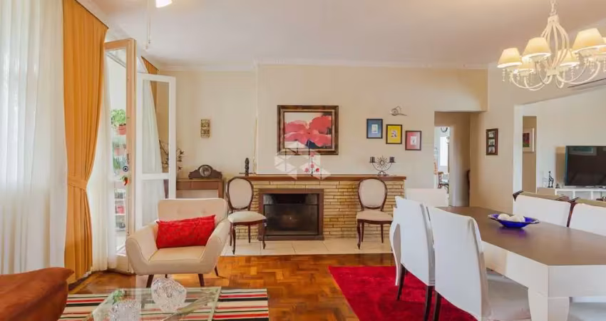 Apartamento à venda 3 dormitórios,  1 suíte, 1 vaga de garagem no bairro auxiliadora em porto alegre/rs.