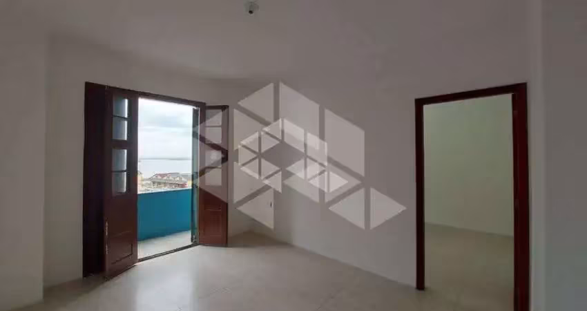 Apartamento de 2 dormitórios, com sacada e vista para o guaíba no centro de porto alegre