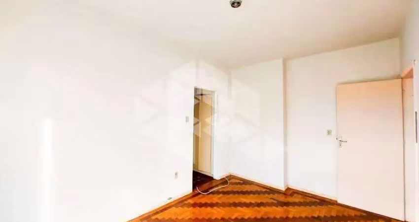 Apartamento à venda de 01 dormitório / 01 quarto na avenida cristóvão colombo no bairro floresta  em porto alegre / rs.