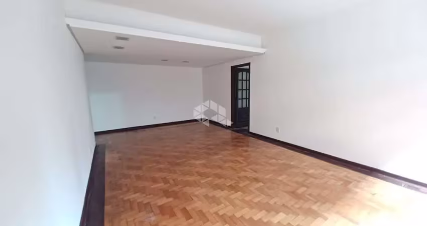 Apartamento à venda com 03 dormitórios / 03 quartos e vaga de garagem rotativa  na rua são vicente / bairro rio branco / porto alegre / rs.