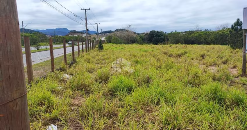TERRENO PLANO COM 950,18 m² NO BAIRRO SERTÃO DO IMARUIM EM SÃO JOSÉ/SC