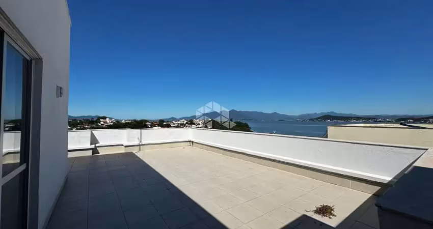 COBERTURA NO BOM ABRIGO EM FLORIANÓPOLIS COM 4 QUARTOS E VISTA PANORÂMICA