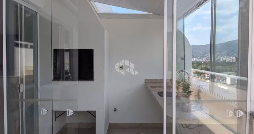 COBERTURA COM 3 QUARTOS SENDO 1 SUÍTE 2 VAGAS DE GARAGEM NO CÓRREGO GRANDE EM FLORIANÓPOLIS/SC