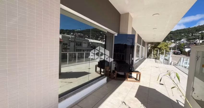 SALA COMERCIAL COM 54,89 m² PRIVATIVOS NO BAIRRO PANTANAL EM FLORIANÓPOLIS/SC