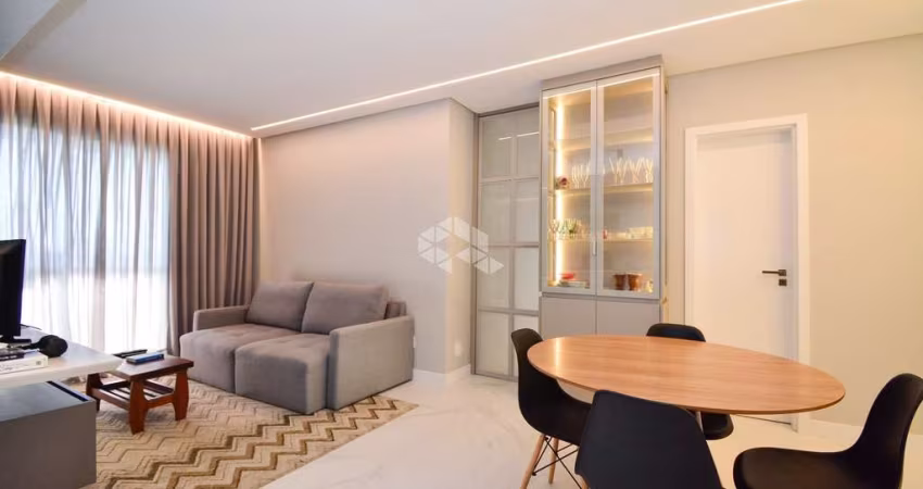 APARTAMENTO SEMIMOBILIADO COM 3 QUARTOS 2 SUÍTES 2 VAGAS DE GARAGEM E VISTA PANORÂMICA NO ESTREITO