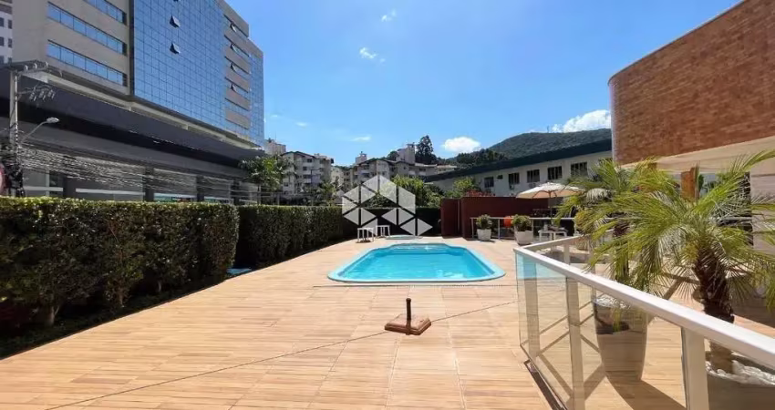 APARTAMENTO SEMIMOBILIADO COM 2 QUARTOS 2 VAGAS E VISTA PANORÂMICA NO ITACORUBI