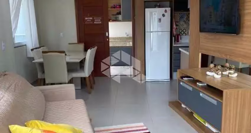 CASA SEMI-MOBILIADA COM CHURRASQUEIRA, AR-COND E COZINHA PLANEJADA NO RIO VERMELHO