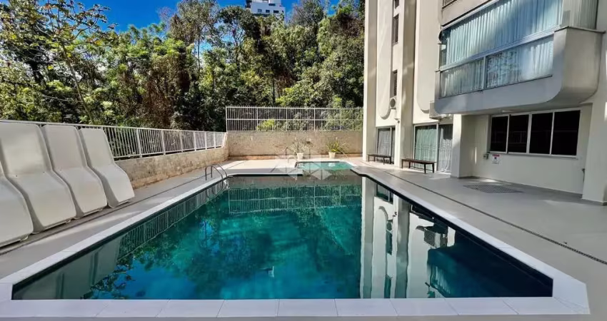 Apartamento 3 quartos sendo 1 suíte com sacada e vista parcial para o mar na agronômica florianópolis