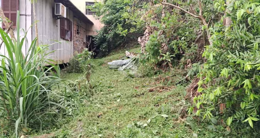 Terreno à venda na Servidão Inácia de Medeiros, 38, Córrego Grande, Florianópolis
