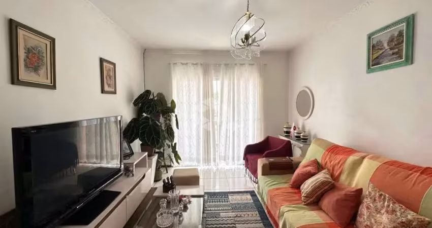 Casa ampla com 5 quartos sendo 3 suítes no centro de florianópolis