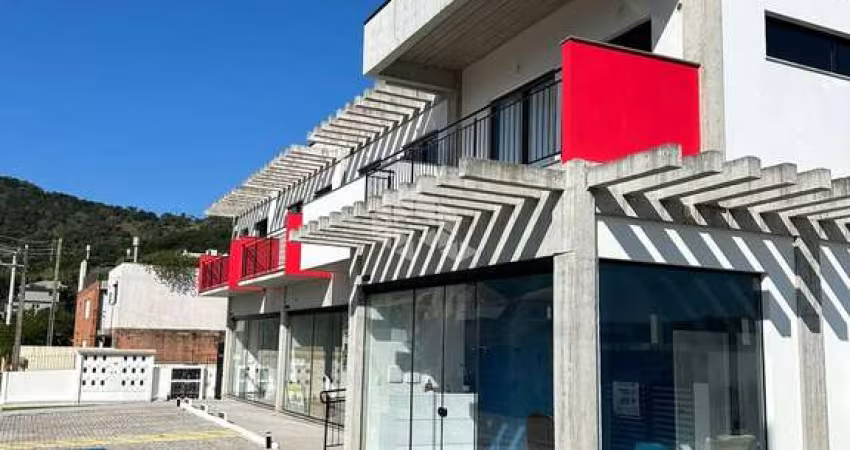 Apartamento 2 dormitórios (1 suíte) com 79,75 m², garagem no centro de Garopaba SC