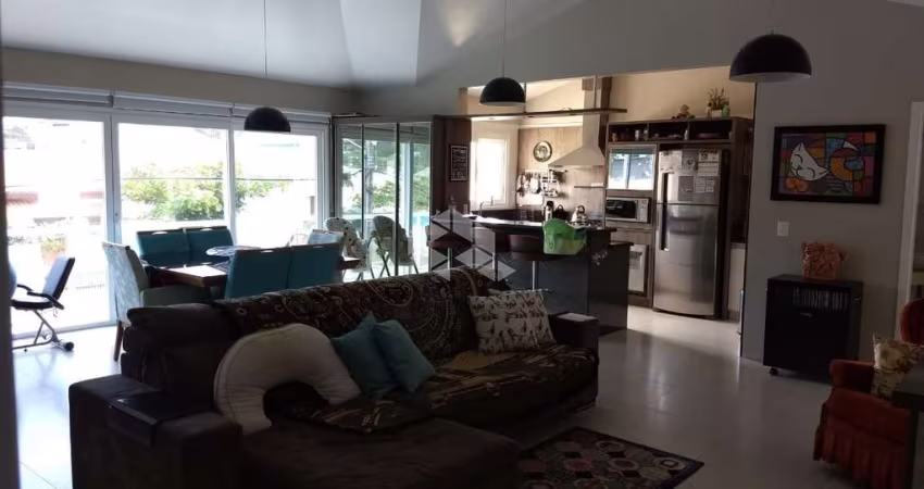 Apartamento á venda  em Garopaba,  no bairro Panorâmico.