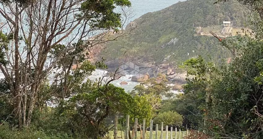 Terreno à venda na Alto Do Morro, 222, Praia da Ferrugem, Garopaba