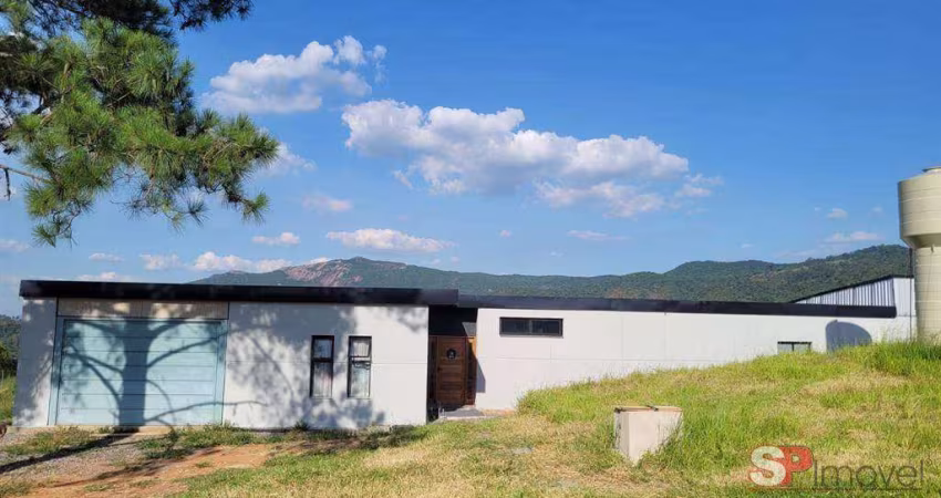 Chacara 6.000 m2 4 Suítes 20 Vagas Área útil 340,00 m