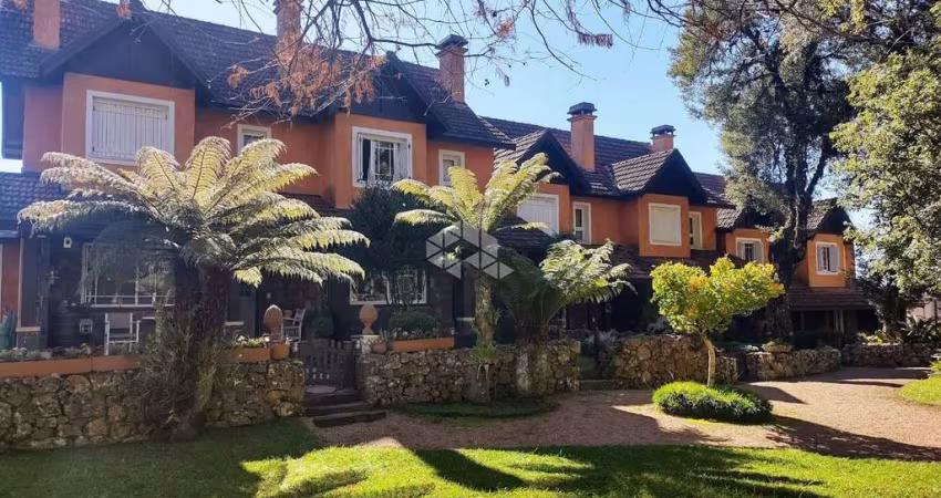 Casa 3 dormitórios, 175,67m² privativos, 1 vaga, no Centro de Gramado