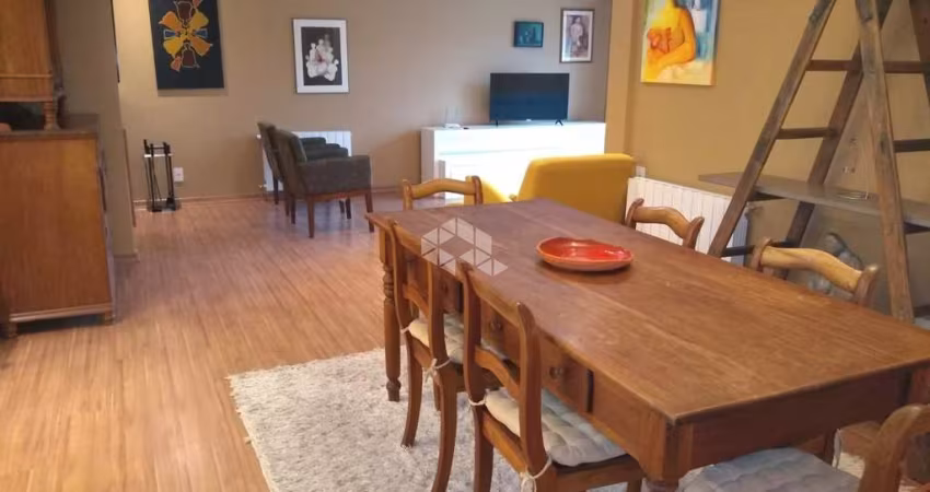 Apartamento 2 dormitórios, 116m², 3 vagas, no Centro de Gramado