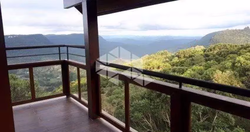 Cobertura Duplex com Vista para o Vale dos Quilombo