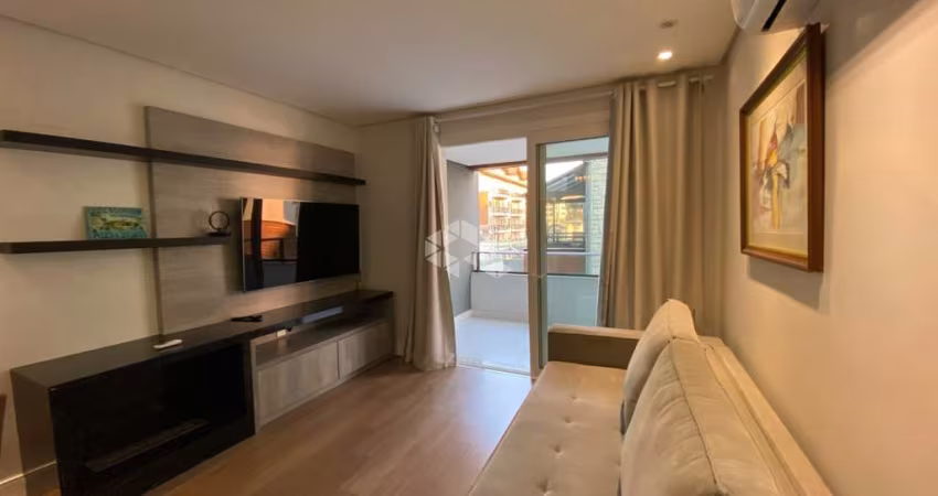 Apartamento 2 dormitórios, 81,89m² privativos, 1 vaga, no Centro de Gramado, uma quadra da Rua Coberta
