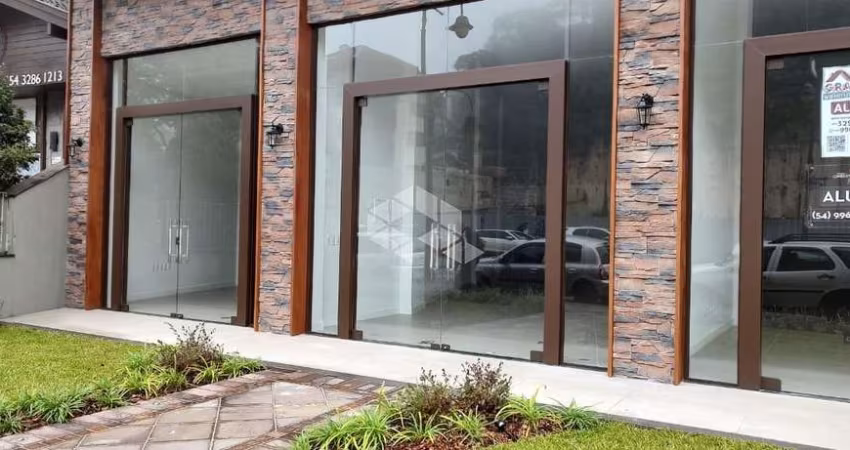 Loja no Centro de Gramado, na Borges de Medeiros ,84m² privativos e vaga de garagem.