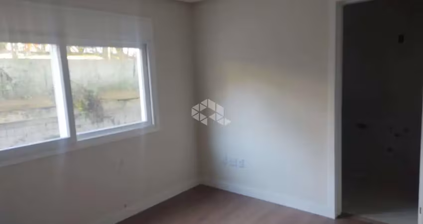 Apartamento com dois dormitórios, 78,00 m²  e duas vagas de garagem, no centro de Canela.