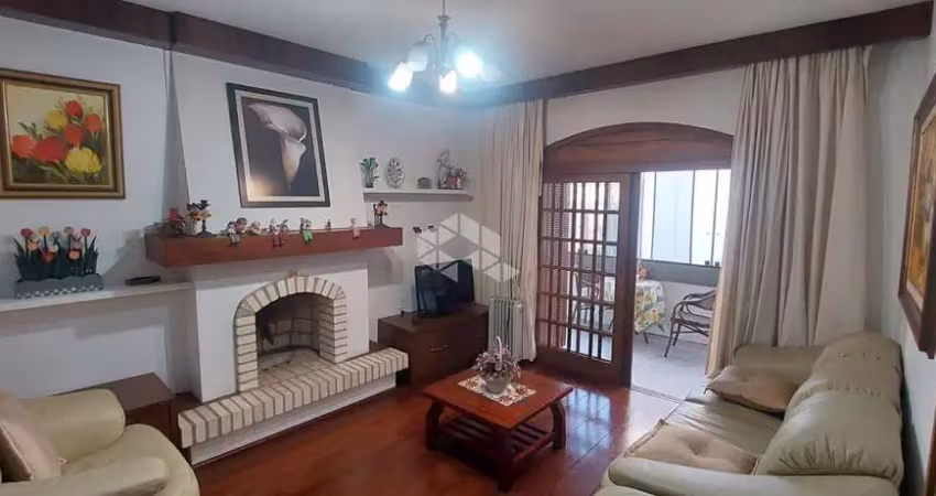 Apartamento de 02 dormitorios de 84,51m² no centro de gramado
