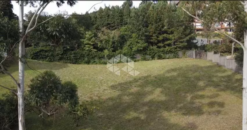 Terreno com 2.358,38m² no condomínio fechado o bosque, em gramado, a 6 minutos da rua coberta