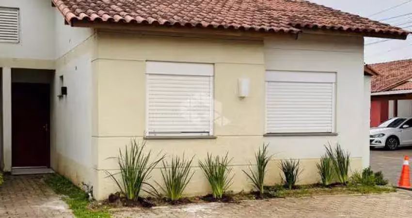 Casa semimobiliada, 2 dormitórios, sala e cozinha, 1 banheiro e 2 vagas, à venda em canoas, bairro olaria.