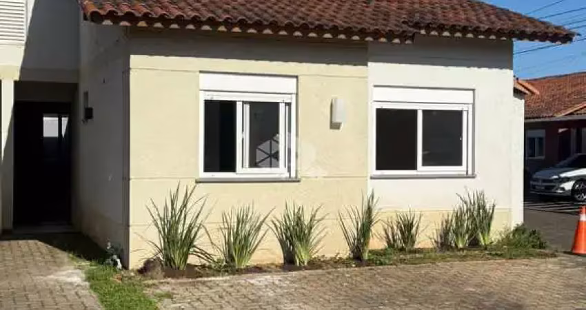 Casa semimobiliada, 2 dormitórios, sala e cozinha, 1 banheiro e 2 vagas, à venda em canoas, bairro olaria.