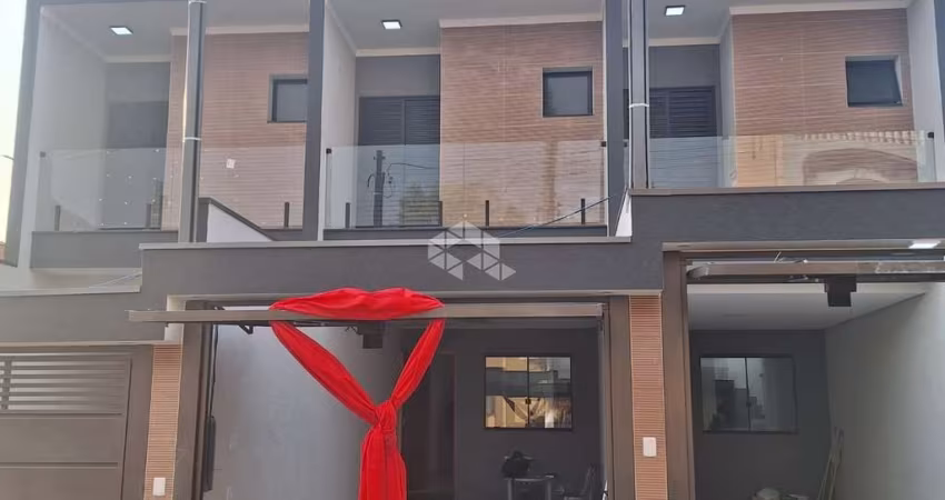 SOBRADOS EM CONSTRUÇÃO NA PENHA COM 3 QUARTOS