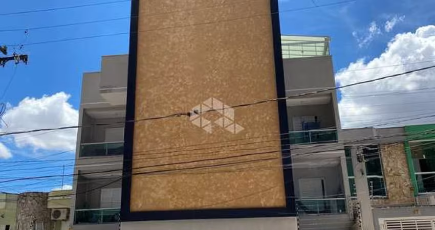 APARTAMENTO DE 2 DORMITÓRIOS AO LADO DO METRO GUILHERMINA