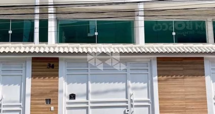 SOBRADO A VENDA NA PENHA COM 3 QUARTOS