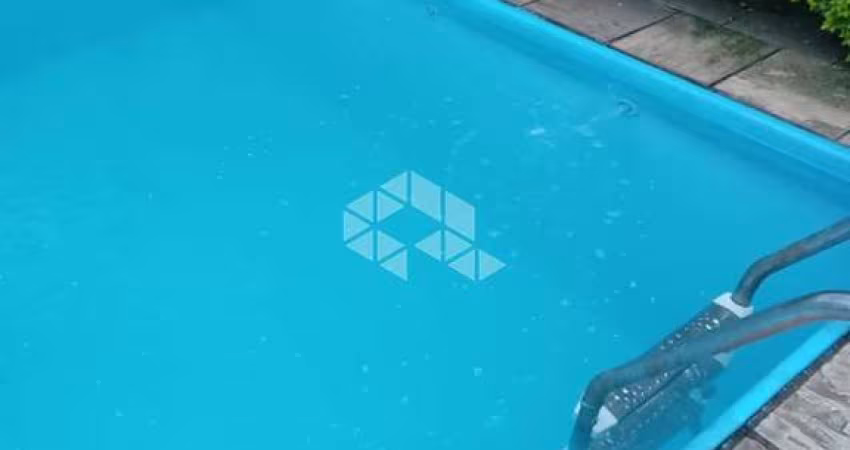 CASA COM PISCINA NA PENHA COM 3 QUARTOS E MUITO QUINTAL