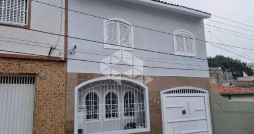 SOBRADO DE 3 DORMITÓRIOS 2 SUÍTES NO ANÁLIA FRANCO.