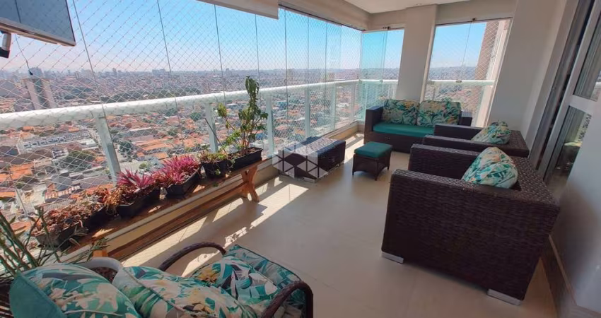 APARTAMENTO NA VILA CARRÃO COM 3 SUITES E 3 VAGAS NO CONDOMINIO RESIDENCIAL APRICA
