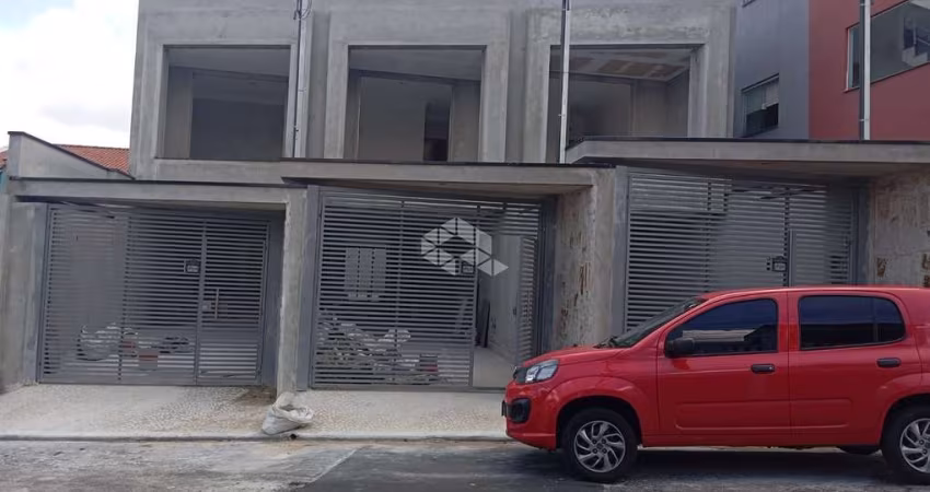 SOBRADO COM 3 SUÍTES - VILA GRANADA