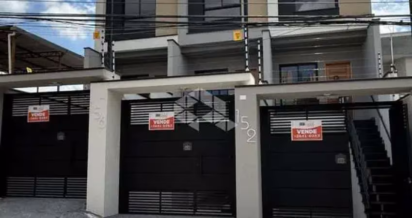 Casa com 3 quartos à venda na Rua Raimundo Mattiuzzo, 156, Vila Araguaia, São Paulo