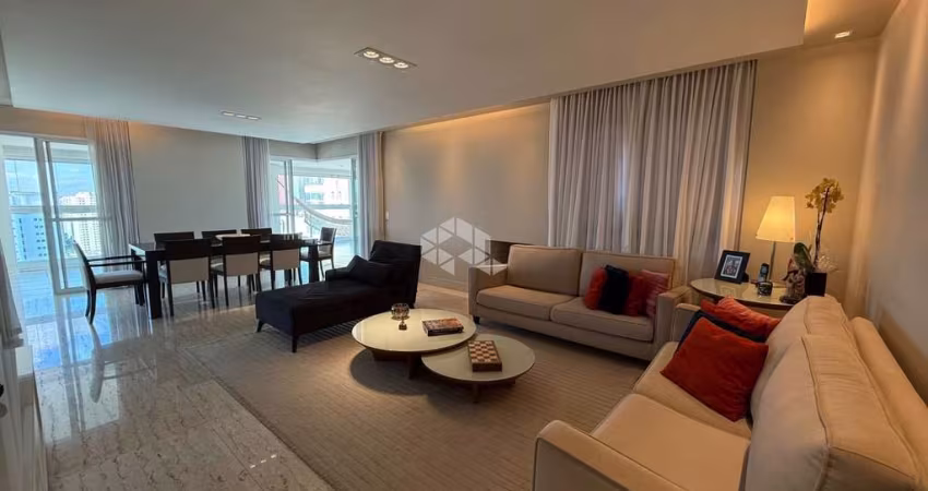 APARTAMENTO DE ALTO PADRAO NO CONDOMINIO MONTBLAC TATUAPÉ
