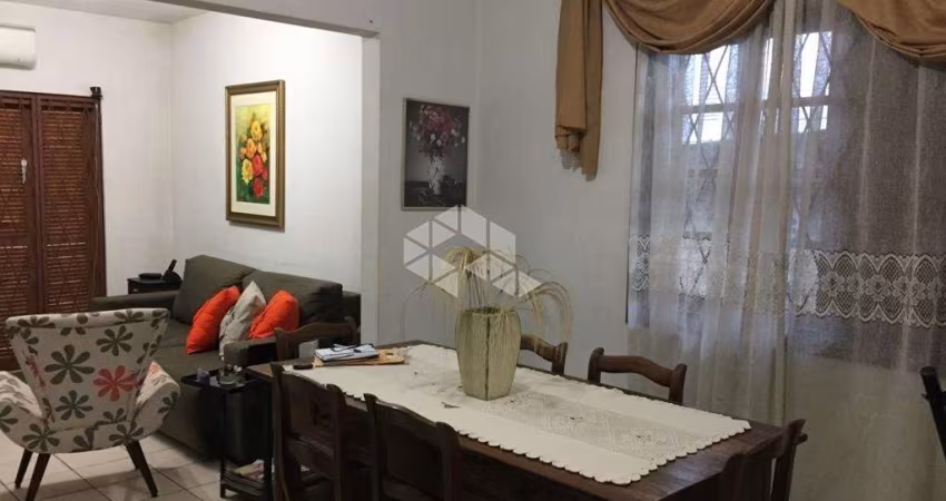 Casa de 3 dormitórios no Centro de Esteio