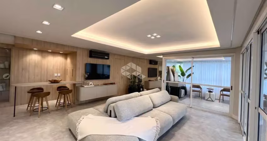 Apartamento de 3 dormitórios, sendo 1 suíte, localizado no bairro Centro em Canoas