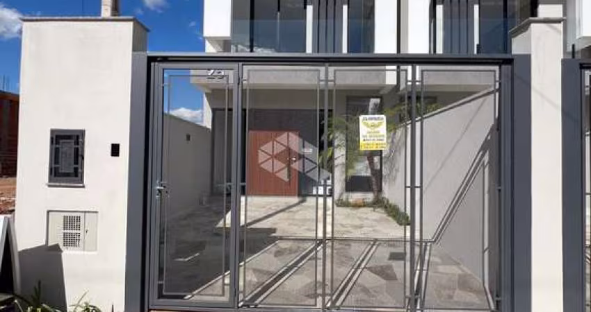 Sobrado alto padrão 3 suítes com 128,18m² 2 vagas Bairro Mont Serrat/Canoas