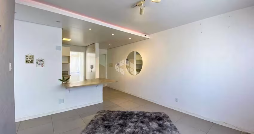 Apartamento semi mobiliado desocupado 73m² 2 dormitórios, 02 vagas, no Bairro Nossa Senhora das Graças em Canoas