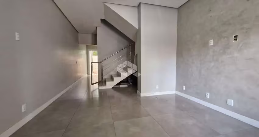 Sobrado de 2 suítes, com 101m²  no bairro São José