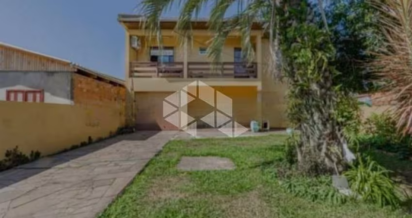 Casa com 3 quartos sendo uma suite na Harmonia em Canoas
