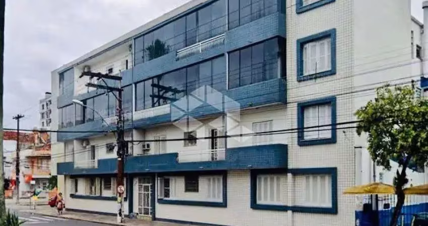 Apartamento com 3 quartos à venda na Avenida Getúlio Vargas, 620, Menino Deus, Porto Alegre