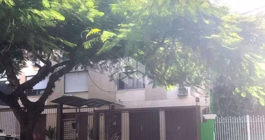 Apartamento de 2 quartos no  bairro São João/Higienópolis próximo a Assis Brasil, Dom Pedro II, Sogipa e Bourbon