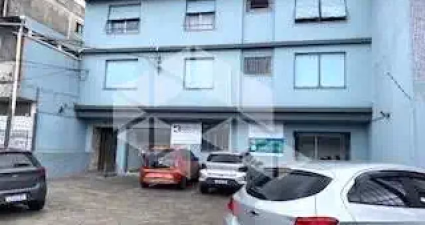 Apartamento de 2 quartos com garagem no bairro petrópolis próximo a av. saturnino de brito