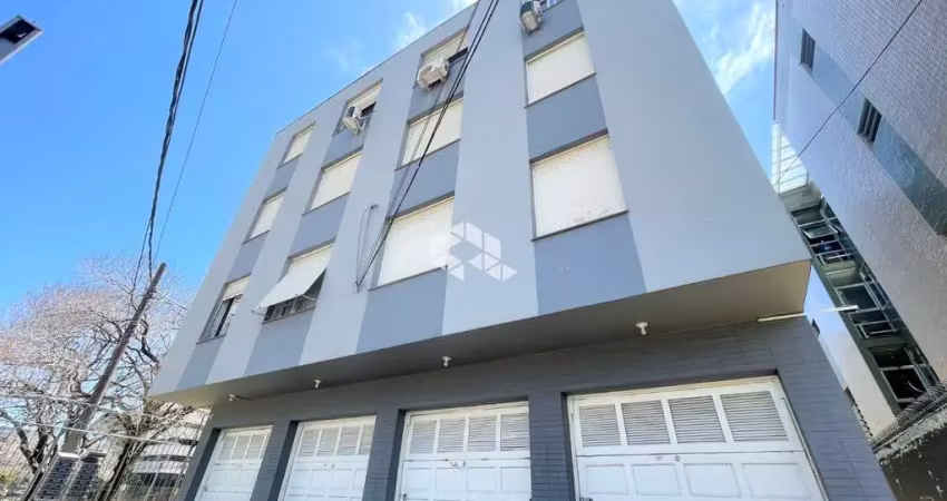 Apartamento de 2 quartos com garagem e pátio no bairro praia de belas próximo a orla, forum e shopping praia de belas